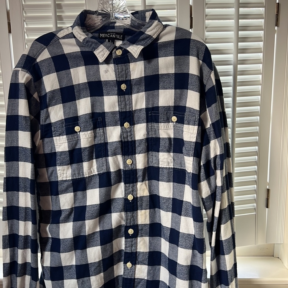 Blue and cream check in JCrew long sleeve flannel men’s shirt - Picture 3 of 5